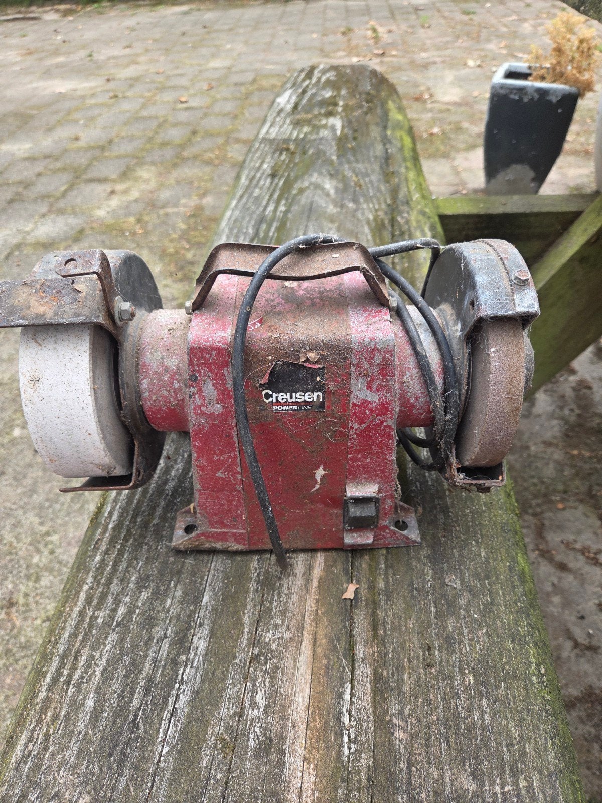 slijpmachine, Doe-het-zelf en Verbouw, Gereedschap | Slijpmachines, Ophalen, Minder dan 700 watt, Werkbankslijpmachine