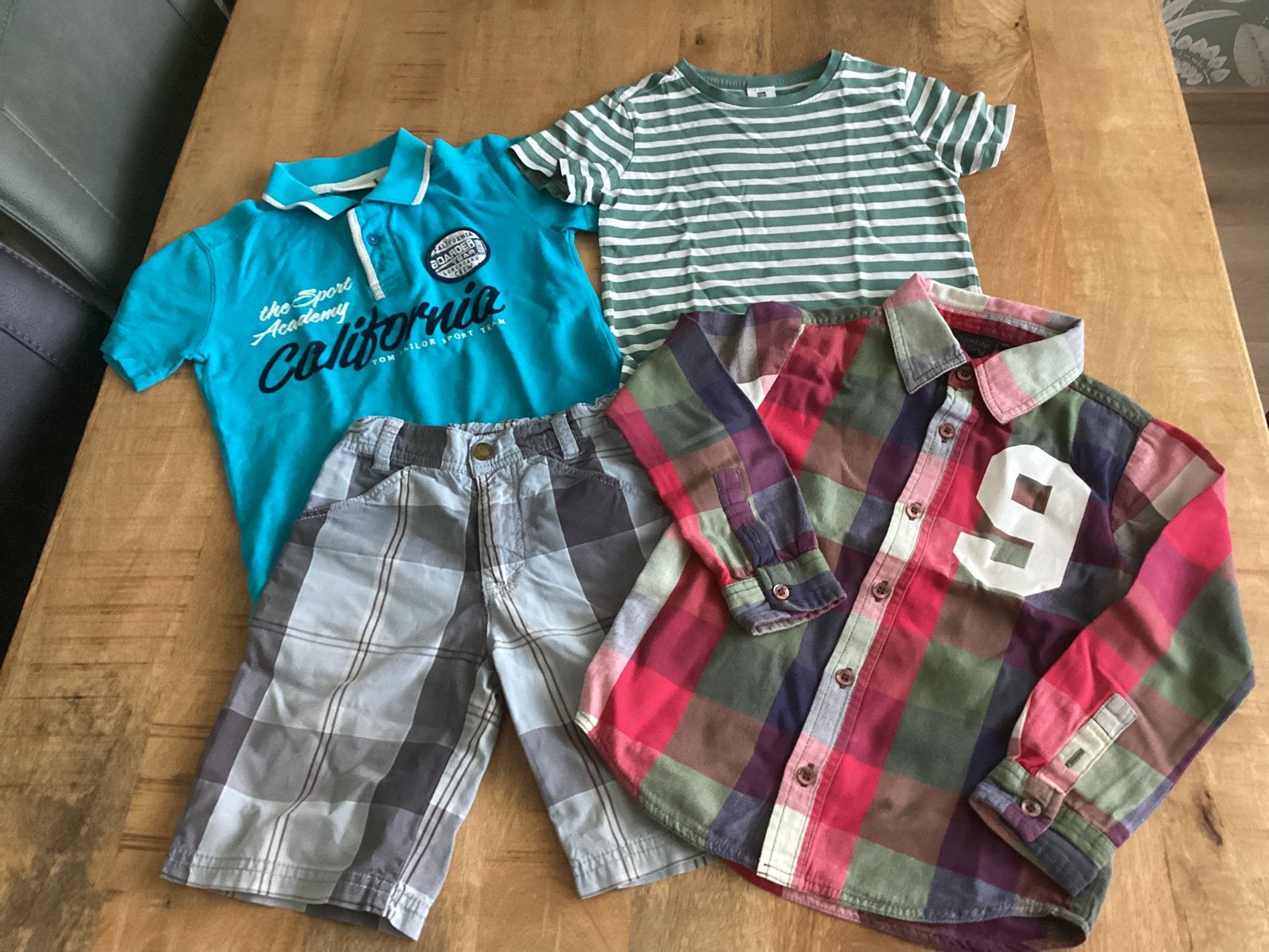 4 kleding items voor een jongen, Ophalen of Verzenden, Zo goed als nieuw