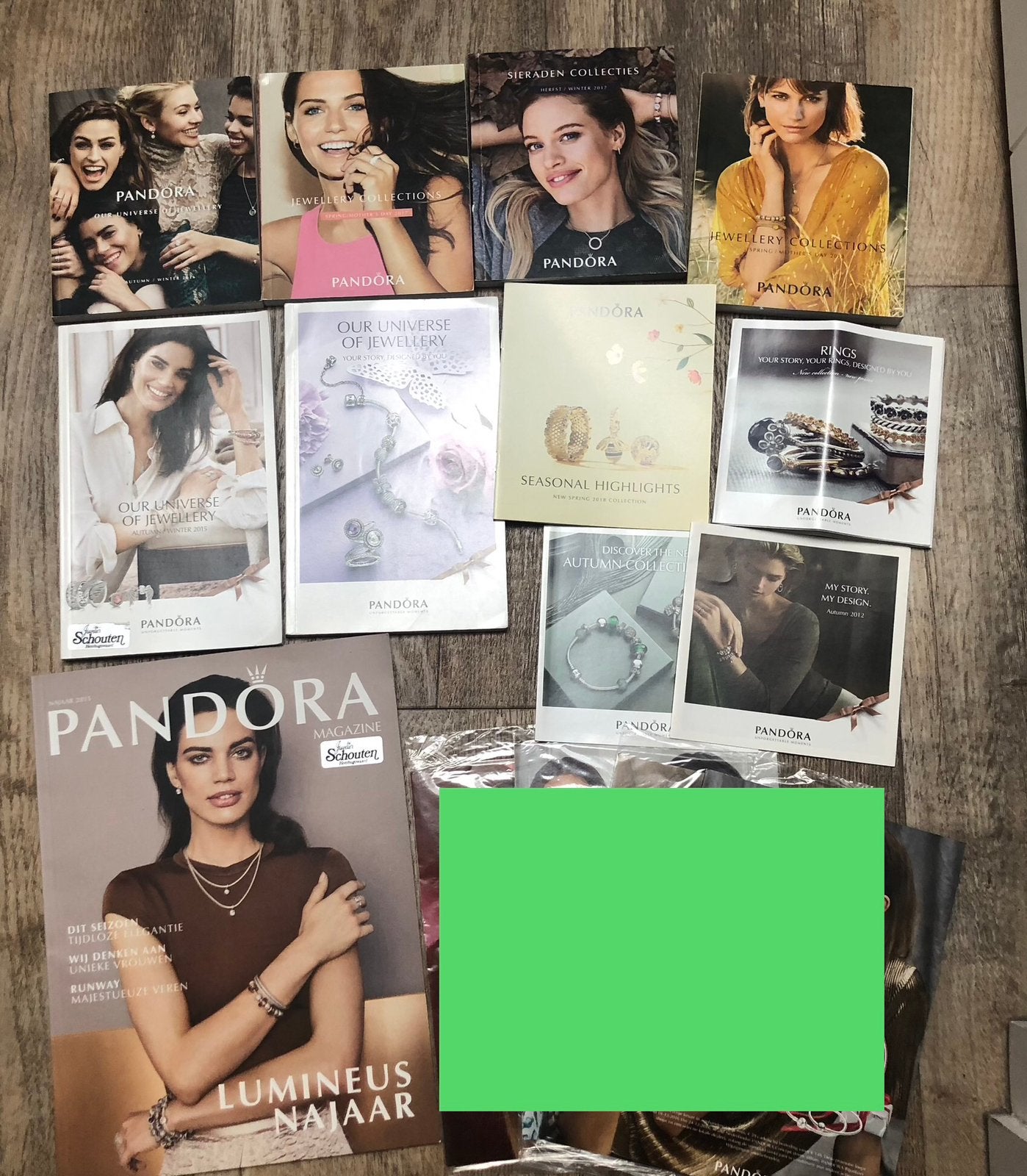 Pandora catalogi/boekjes, Ophalen, Zo goed als nieuw