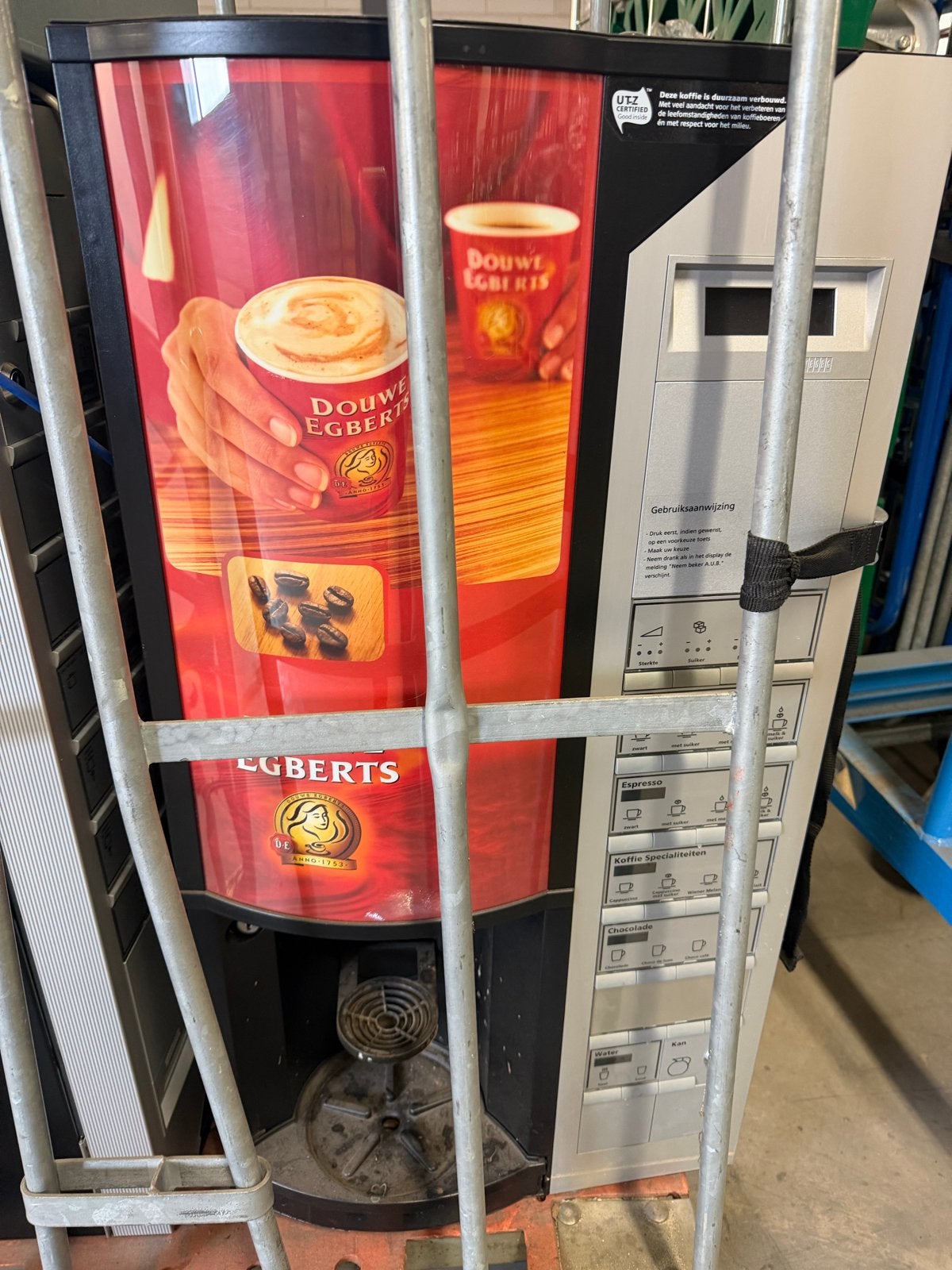 Douwe Egberts Koffiemachine - Gebruikt, Gebruikt, 10 kopjes of meer, Koffiemachine, Koffiebonen