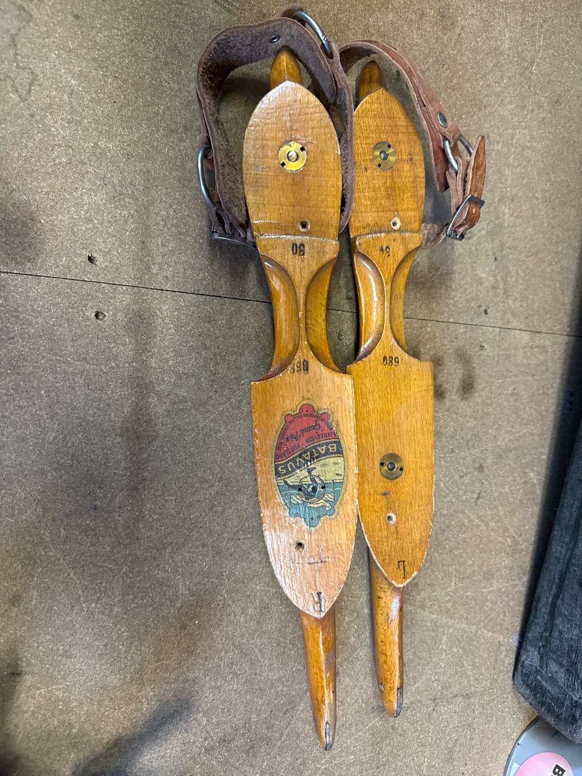 Vintage Batavus houten schaatsen met leren riemen, Antiek en Kunst, Antiek | Overige Antiek, Ophalen of Verzenden
