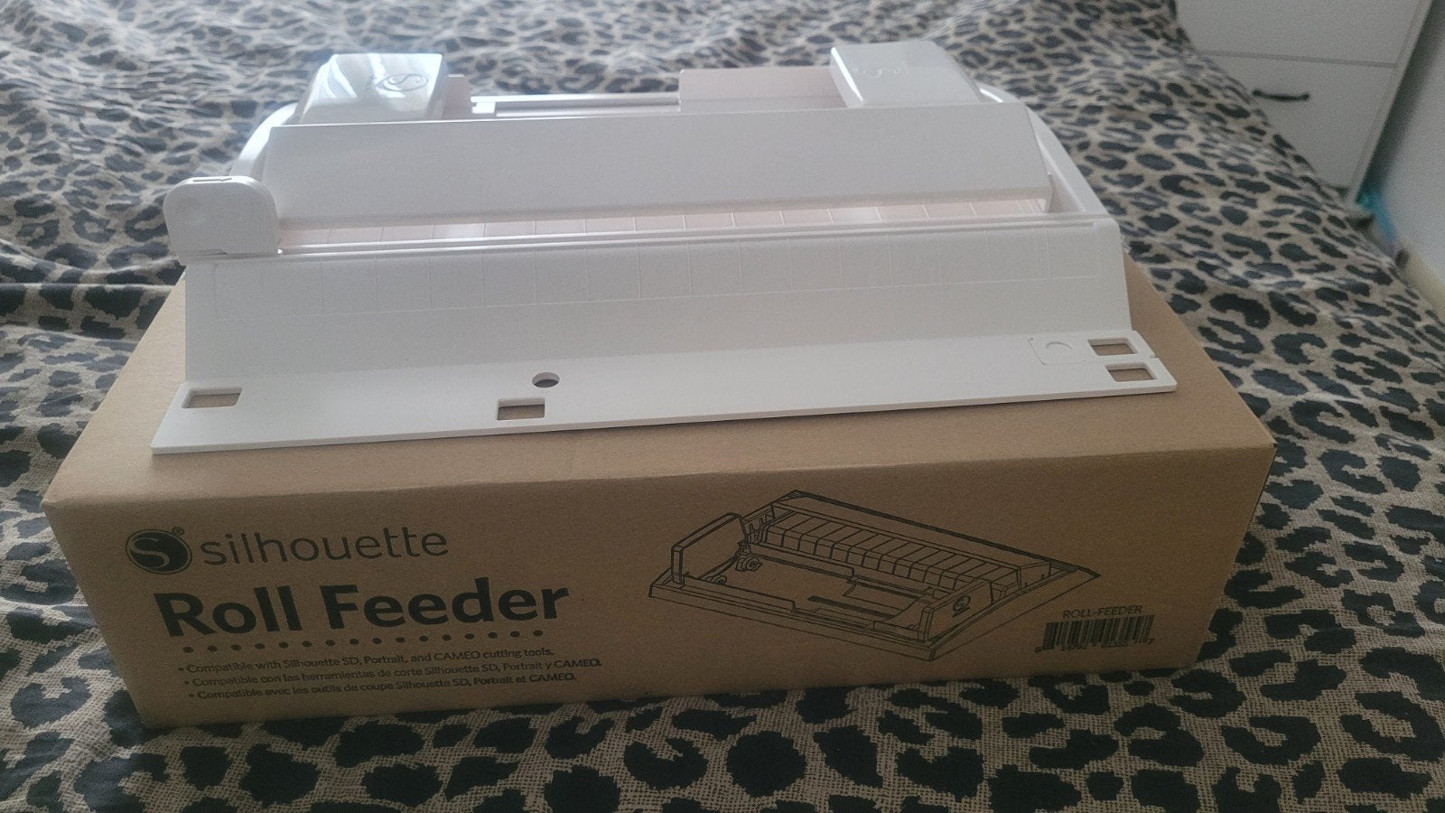 Silhouette Roll Feeder voor snijmachines, Gereedschap of Toebehoren, Zo goed als nieuw, Wit, Ophalen