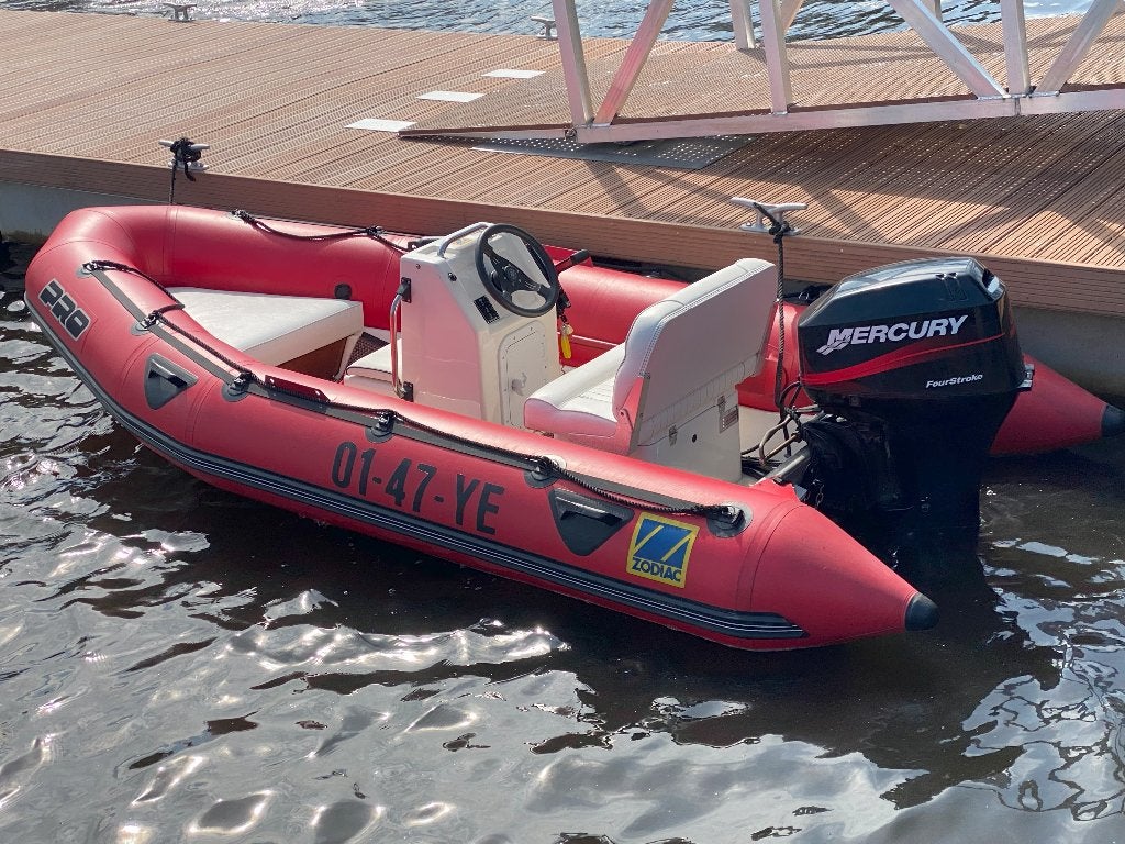 Zodiac ProII 420 speedboot met trailer, Watersport en Boten, Ophalen, 4 m, Rubber, Zo goed als nieuw