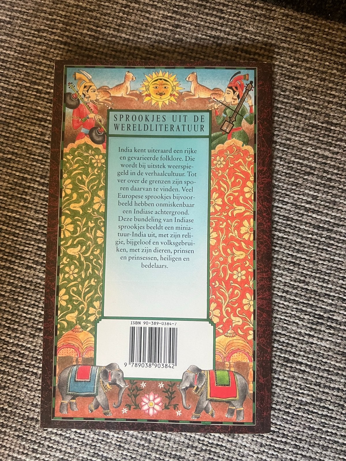 Indiase Sprookjes - Sprookjes uit de Wereldliteratuur, Ophalen of Verzenden, Zo goed als nieuw