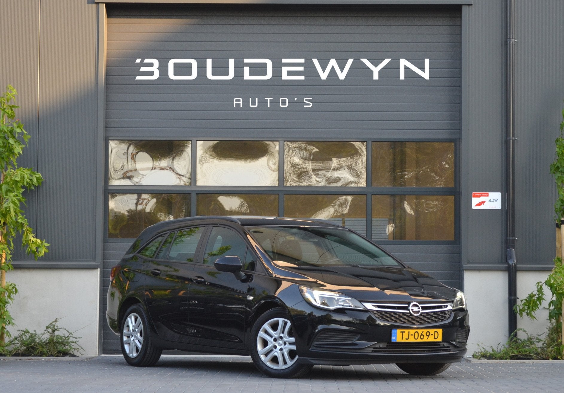Opel Astra Sports Tourer 1.0 Online Edition NAP | Parkeer se, Voorwielaandrijving, Euro 6, 1178 kg, 620 kg