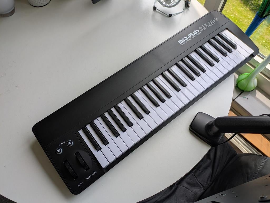 MIDIplus AK490 MIDI Keyboard - Zo goed als nieuw, Ophalen of Verzenden, Zo goed als nieuw, Overige aantallen, Overige merken
