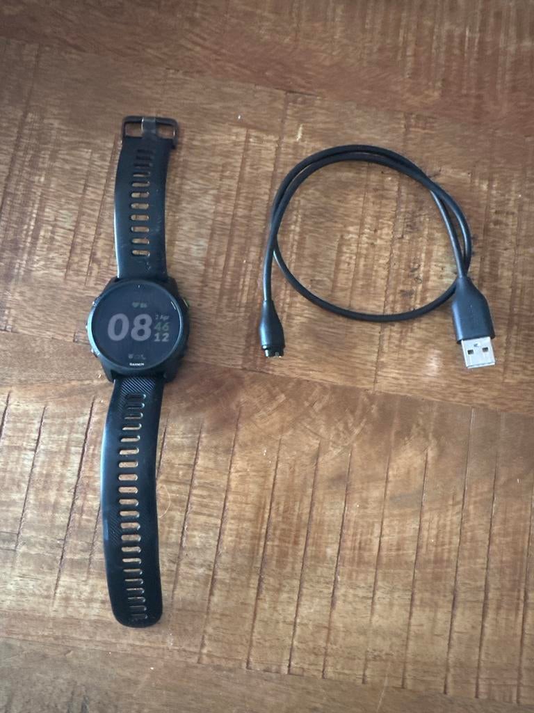 Garmin Forerunner 745 sporthorloge met oplader, Gebruikt, Hartslag, Zwart, Ophalen of Verzenden