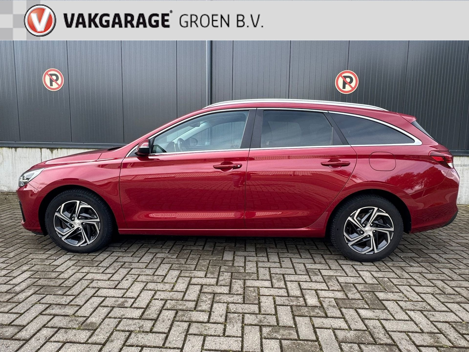 Hyundai I30 Wagon 1.0 T-GDi MHEV Comfort Smart / Aut / clima, Auto's, Gebruikt, 1246 kg, Leder en Stof, 3 cilinders
