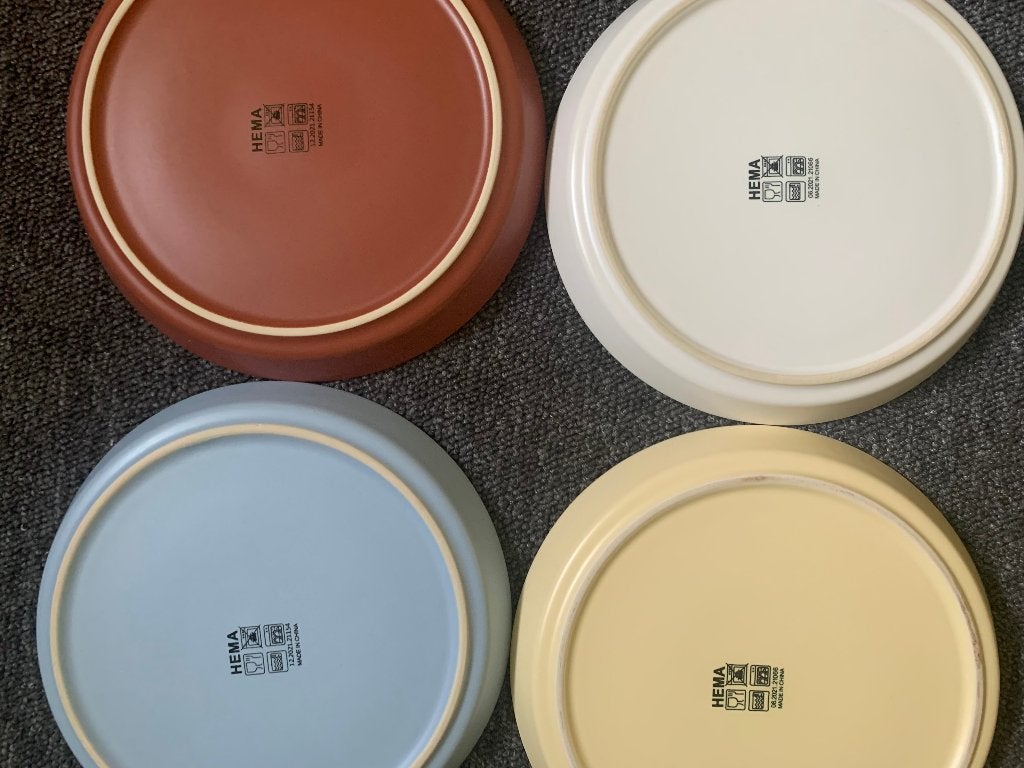 borden, Hema bordjes, ontbijt- lunchborden, rand, 4 kleuren, Hema, Ophalen of Verzenden, Zo goed als nieuw, Bord(en)