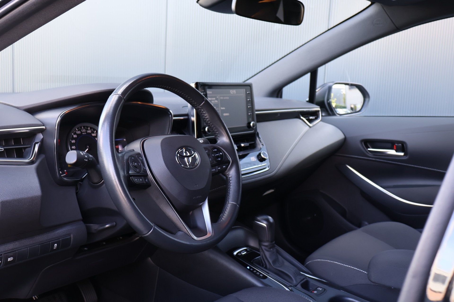 Toyota Corolla Touring Sports 1.8 Hybrid Business Automaat |, Auto's, Gebruikt, 4 cilinders, Origineel Nederlands, Hybride Elektrisch/Benzine