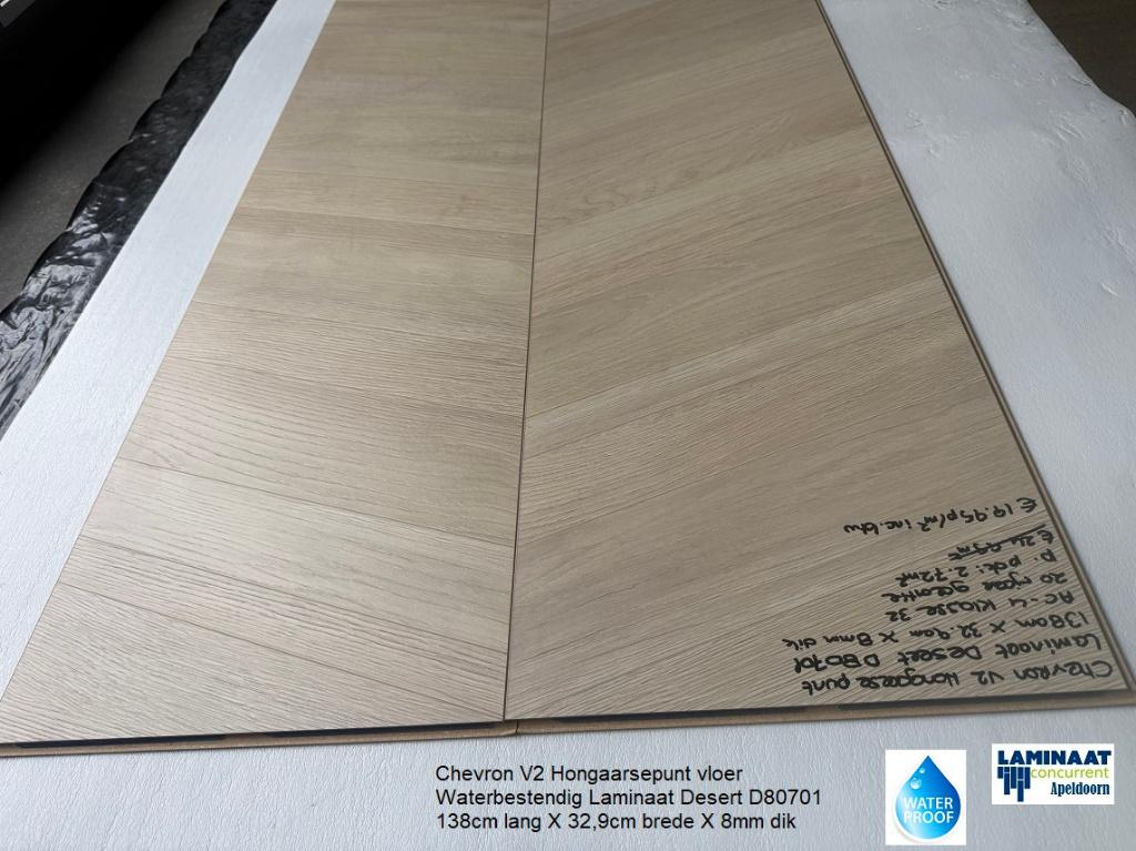 Waterbestendig Chevron Hongaarsepunt laminaat Desert oak, Chevron Hongaarsepunt laminaat waterbestendig, Crème, 75 m² of meer