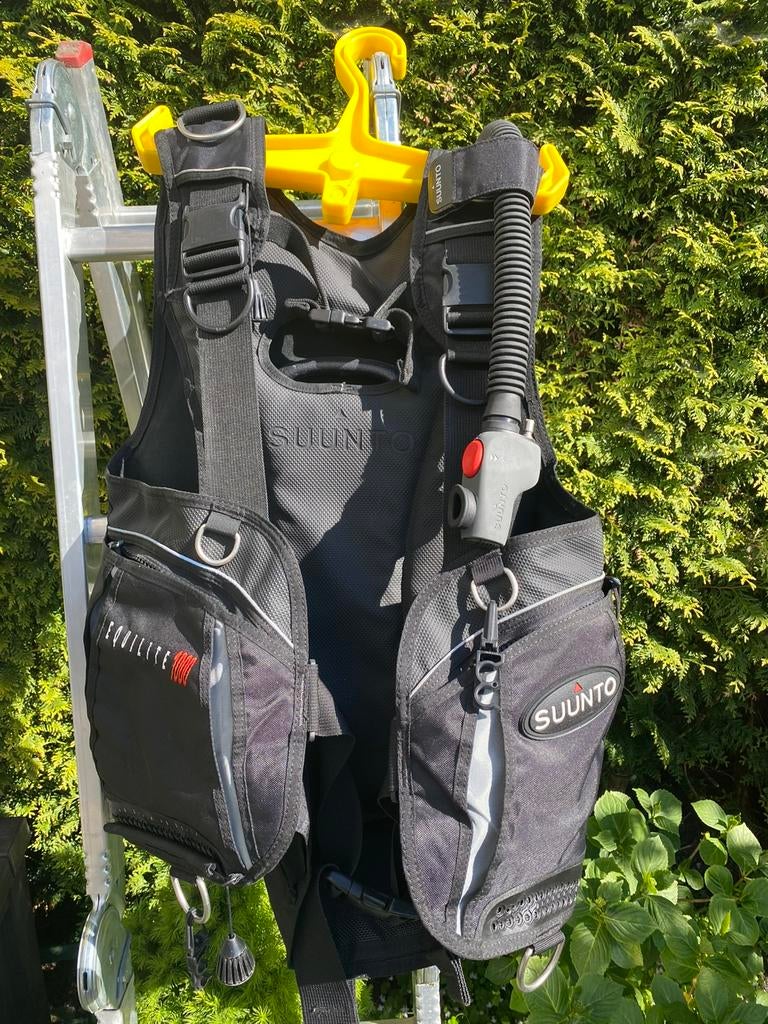 Suunto trimvest, Equalite 1000, Ophalen, Zo goed als nieuw, Trimvest of Wing