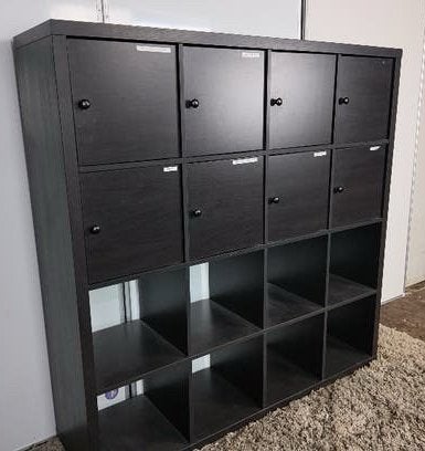 IKEA KALLAX 4x4 vakkenkast zwartbruin met 8 deuren – 4 x, Ophalen, 200 cm of meer, 150 tot 200 cm, Eikenhout
