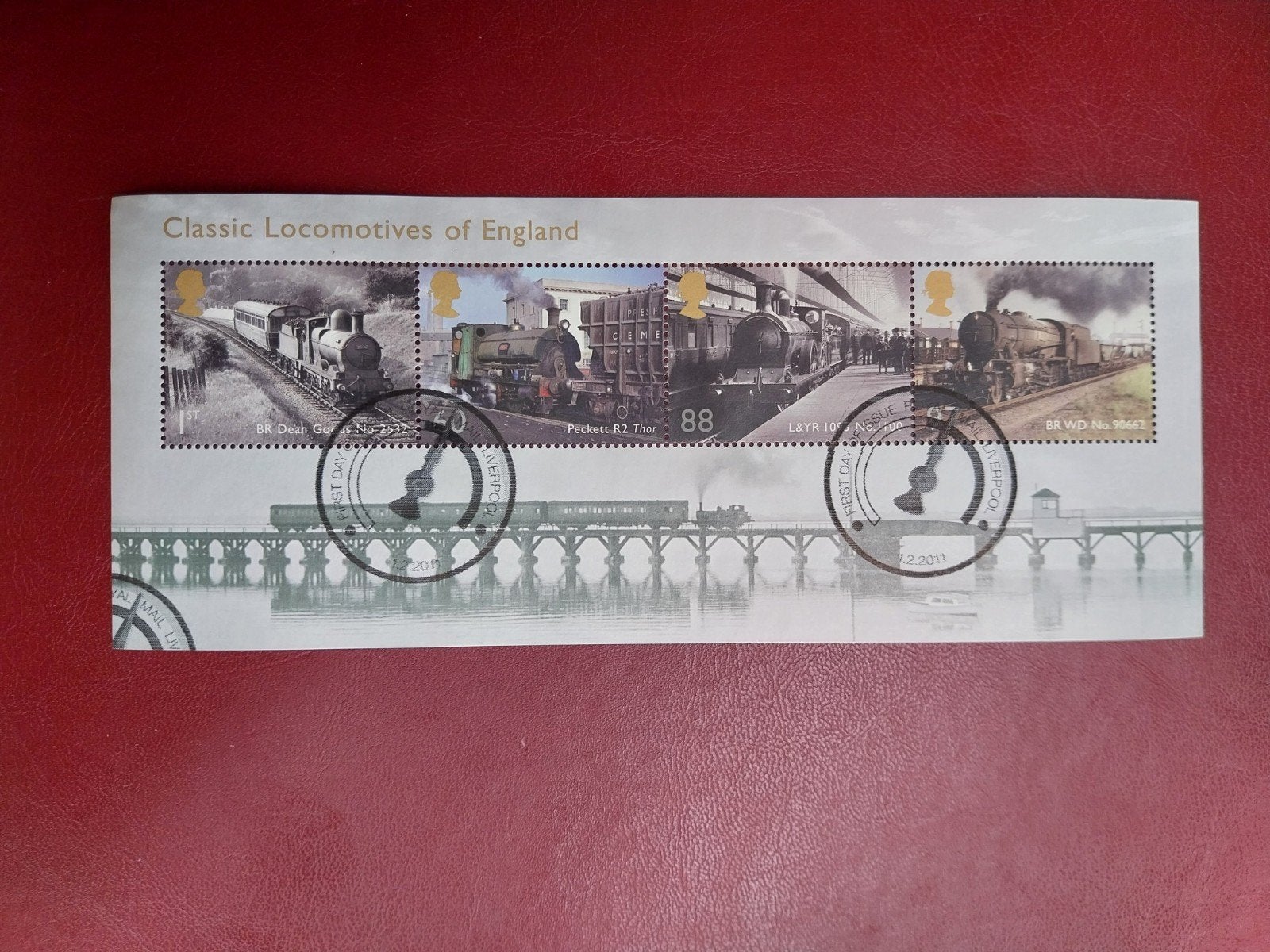 Engeland blok 63 treinen 2011 gestempeld mi 9 euro, Ophalen of Verzenden, Treinen