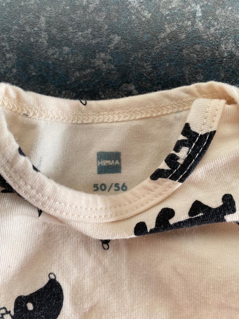 2 Takkie rompertjes Hema € 5,00, Verzenden, Zo goed als nieuw, Jongetje of Meisje, Nacht- of Onderkleding