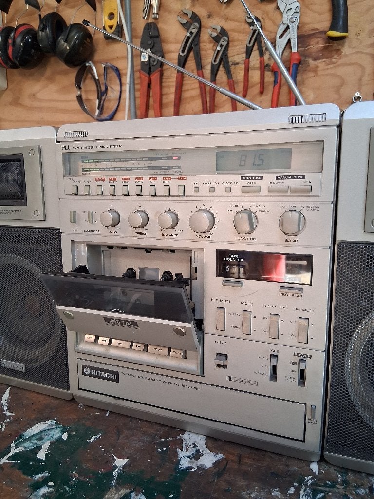 hitachi trk9900 w ghettoblaster, Audio, Tv en Foto, Ophalen of Verzenden, Gebruikt, Radio