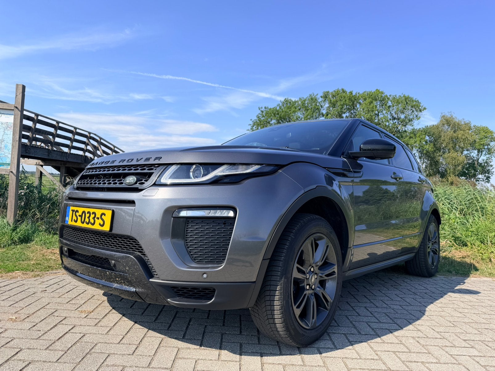 Land Rover Range Rover Evoque 2.0 TD4 180pk 4WD Aut 2018, Auto's, Automaat, Zwart, 2000 kg, 179 pk