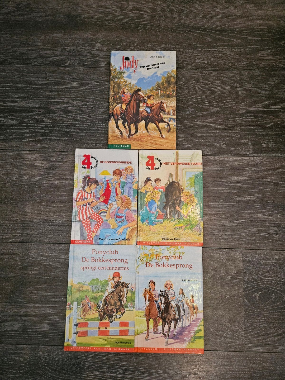 5x Paardenboeken: Jody, 4 Speurneuzen, Ponyclub Bokkesprong, Ophalen of Verzenden, Zo goed als nieuw, Diverse auteurs, Fictie algemeen