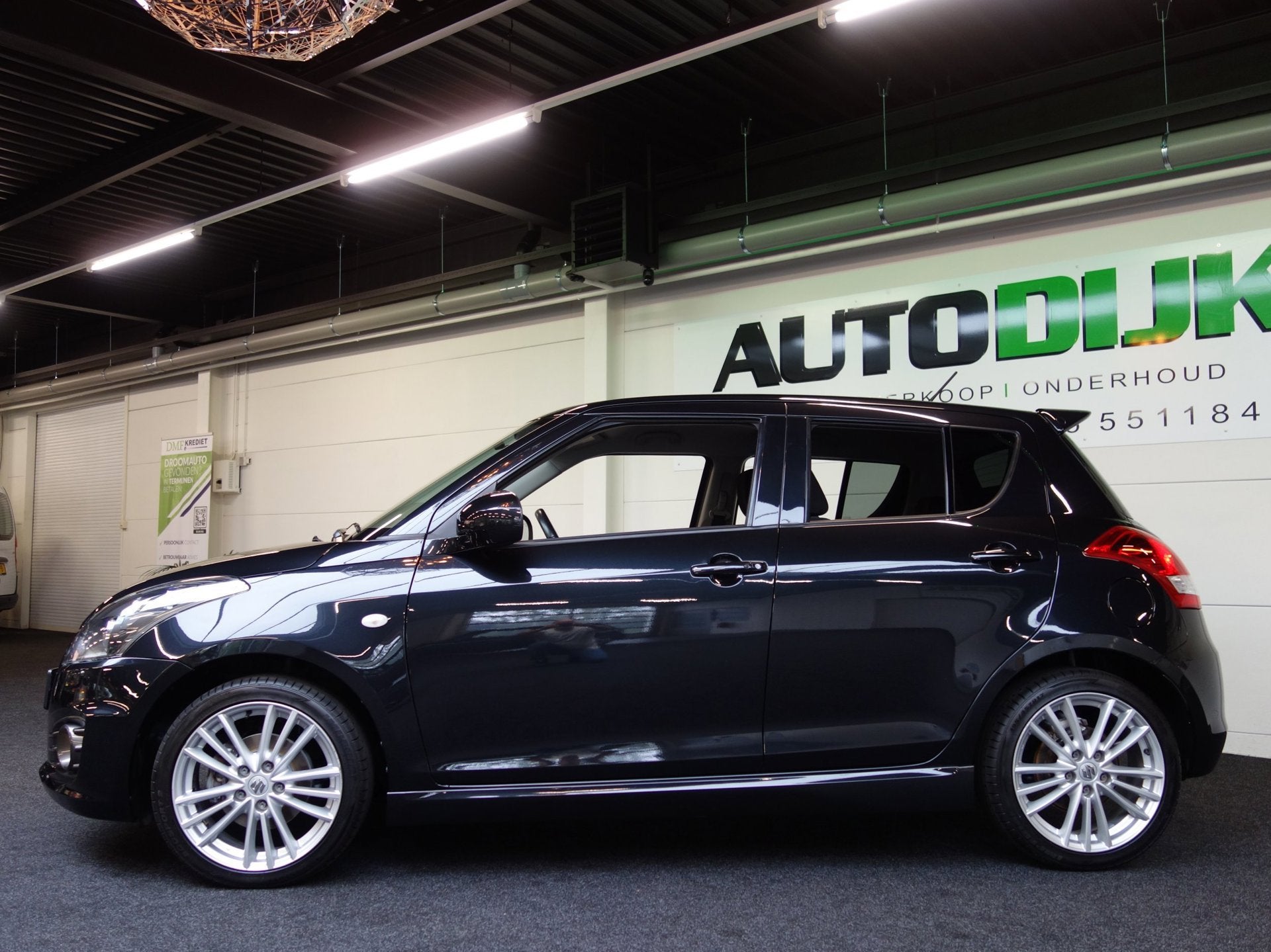 Suzuki Swift 1.6 Sport Xenon|Nieuwstaat|Carplay |Android, Auto's, Suzuki, Voorwielaandrijving, Gebruikt, 4 cilinders, 400 kg