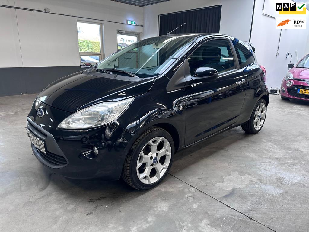 Ford Ka 1.2 Titanium X start/stop|Pano dak|, Voorwielaandrijving, Euro 5, Stof, Gebruikt