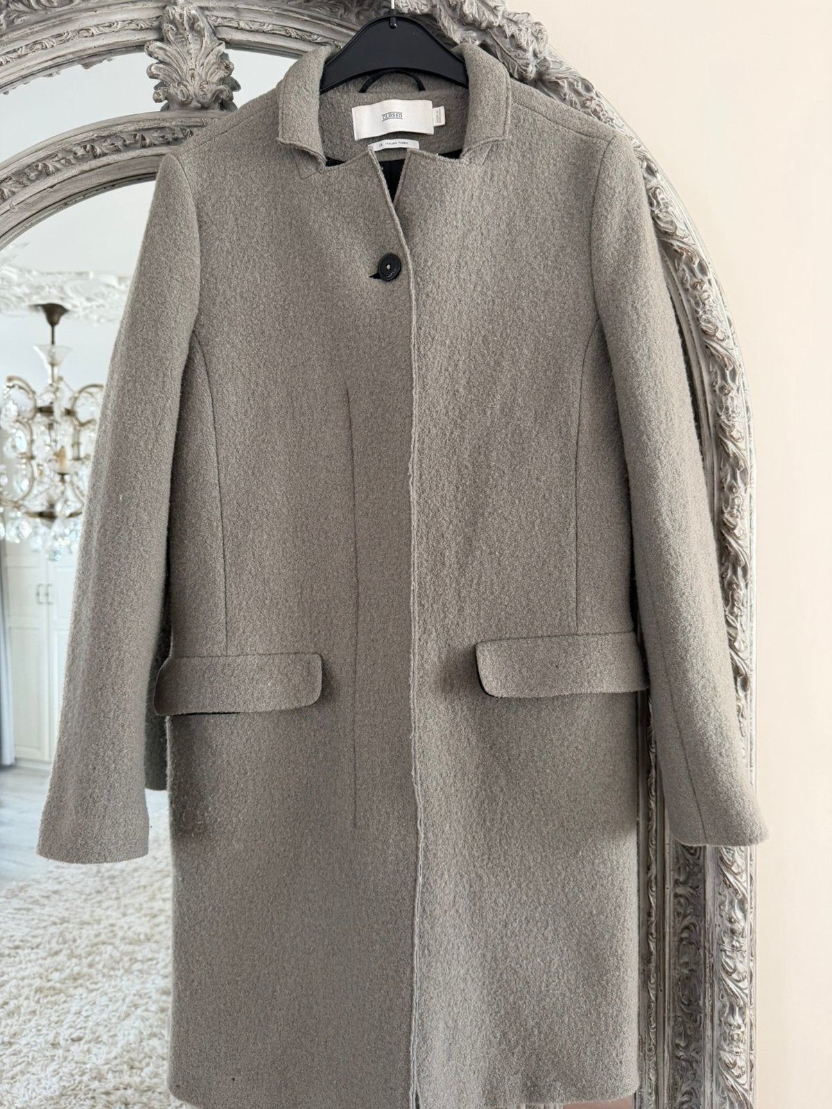 Mooie poederkleur groen jas van Closed maat L /38, Kleding | Dames, Ophalen of Verzenden, Zo goed als nieuw, Maat 38/40 (M), Groen