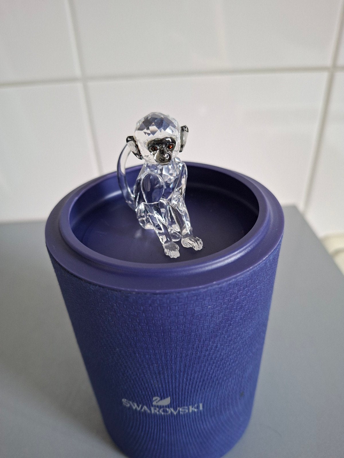 swarovski blauwaap, Ophalen of Verzenden, Zo goed als nieuw, Figuurtje