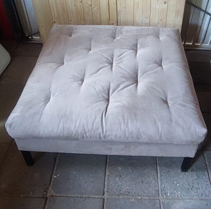 Hocker, Ophalen, Gebruikt, Vierkant, 75 tot 100 cm