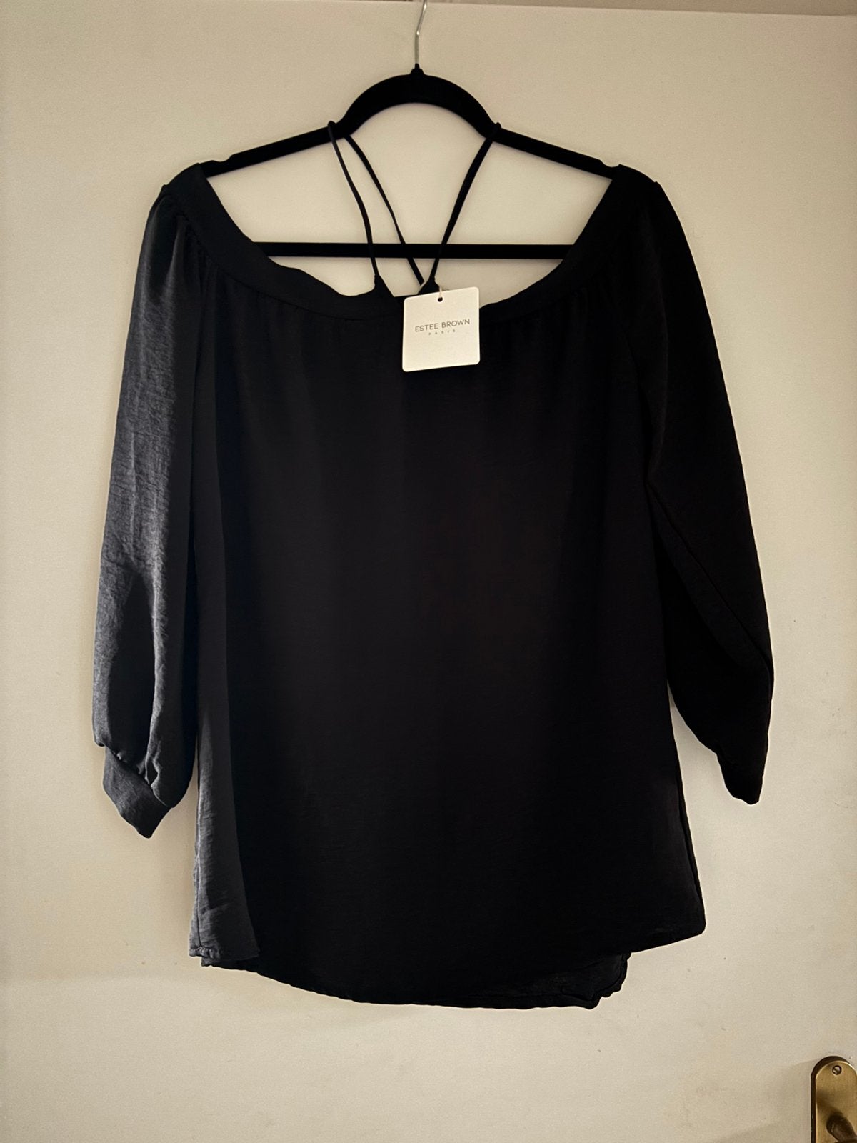 Nieuwe zwarte  top one size, Kleding | Dames, Ophalen of Verzenden, Zo goed als nieuw, Zwart, Zonder mouw