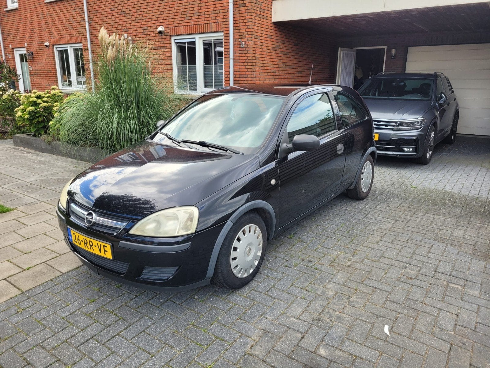 Opel Corsa 1.2 16V Twinport 3D 2005 Zwart