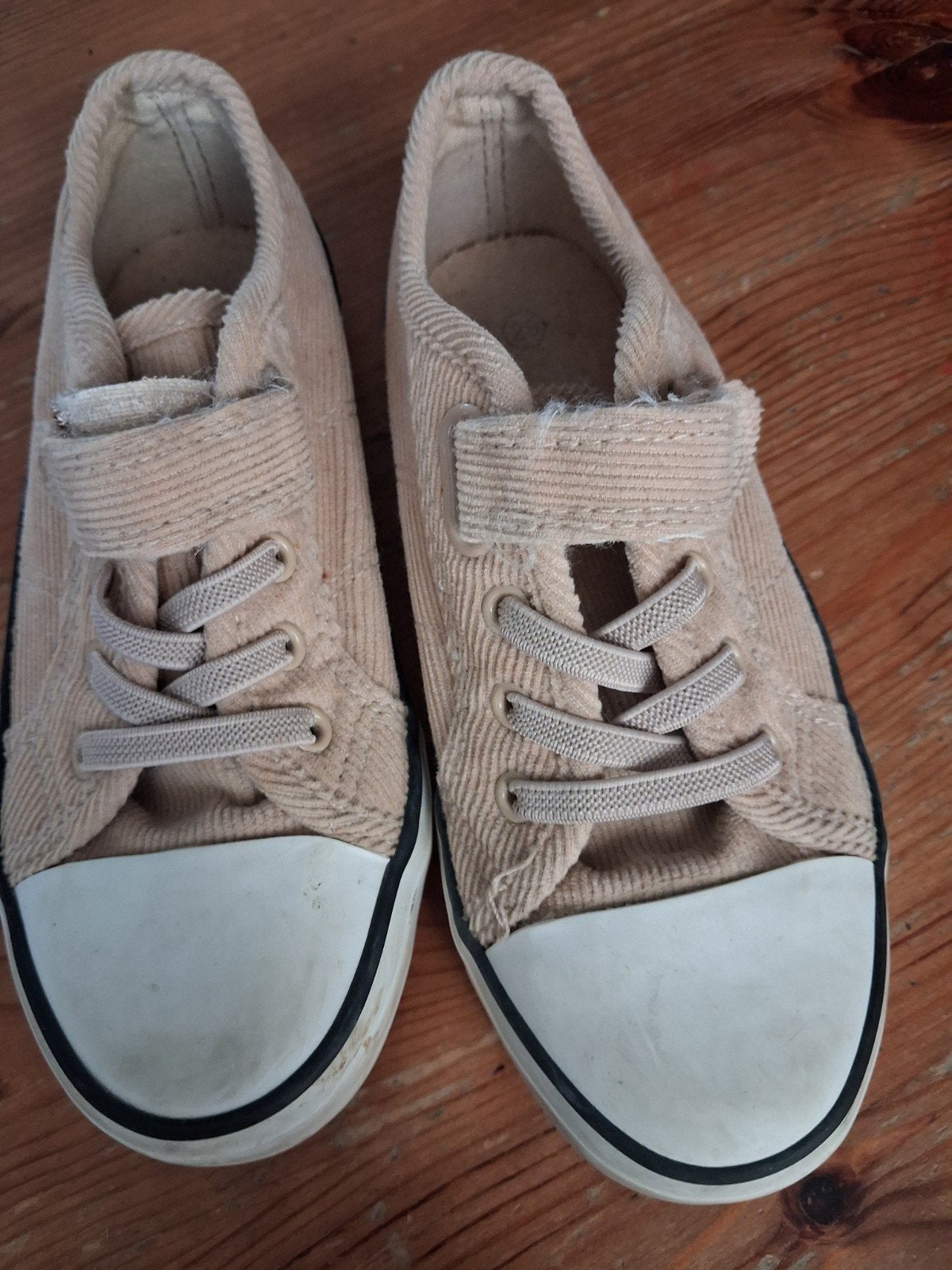 Gratis- kinderschoen maat 29- gedragen., Kinderen en Baby's, Ophalen, Gebruikt, Jongen of Meisje, Schoenen