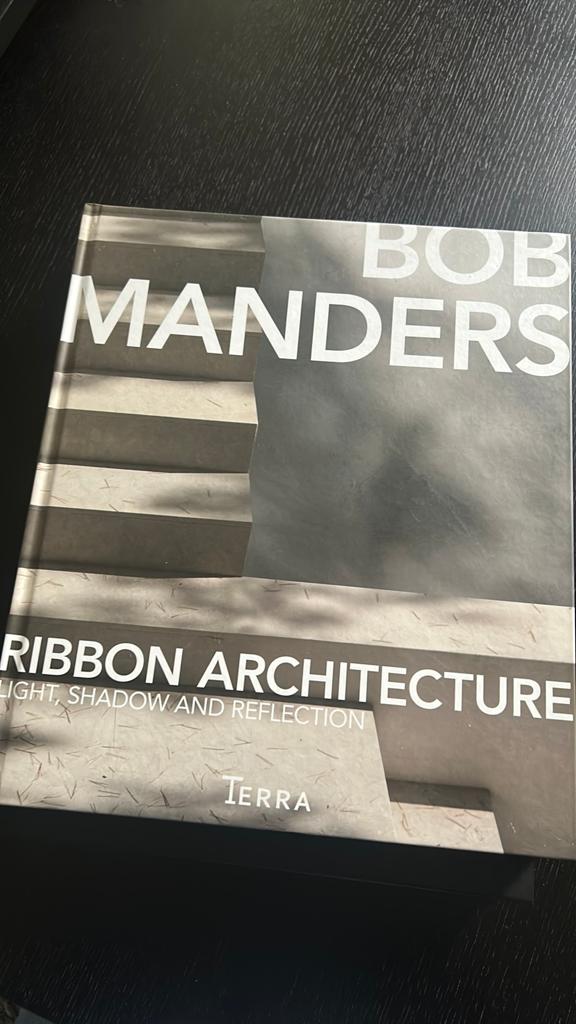 Ribbon Architecture, Ophalen, Zo goed als nieuw, Architectuur algemeen