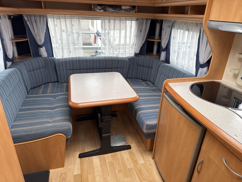 Hobby De luxe Easy 460 UFE, Rondzit, Hobby, Kachel, Bedrijf