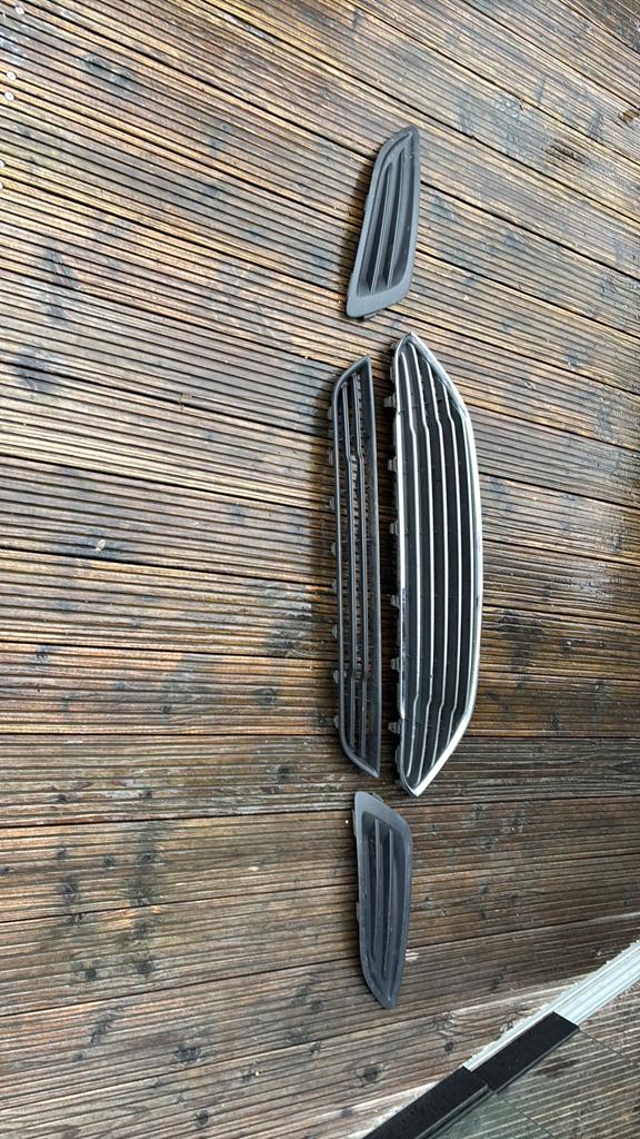 Grille ford fiesta mk7 2013, Gebruikt, Voor, Ophalen of Verzenden, Ford