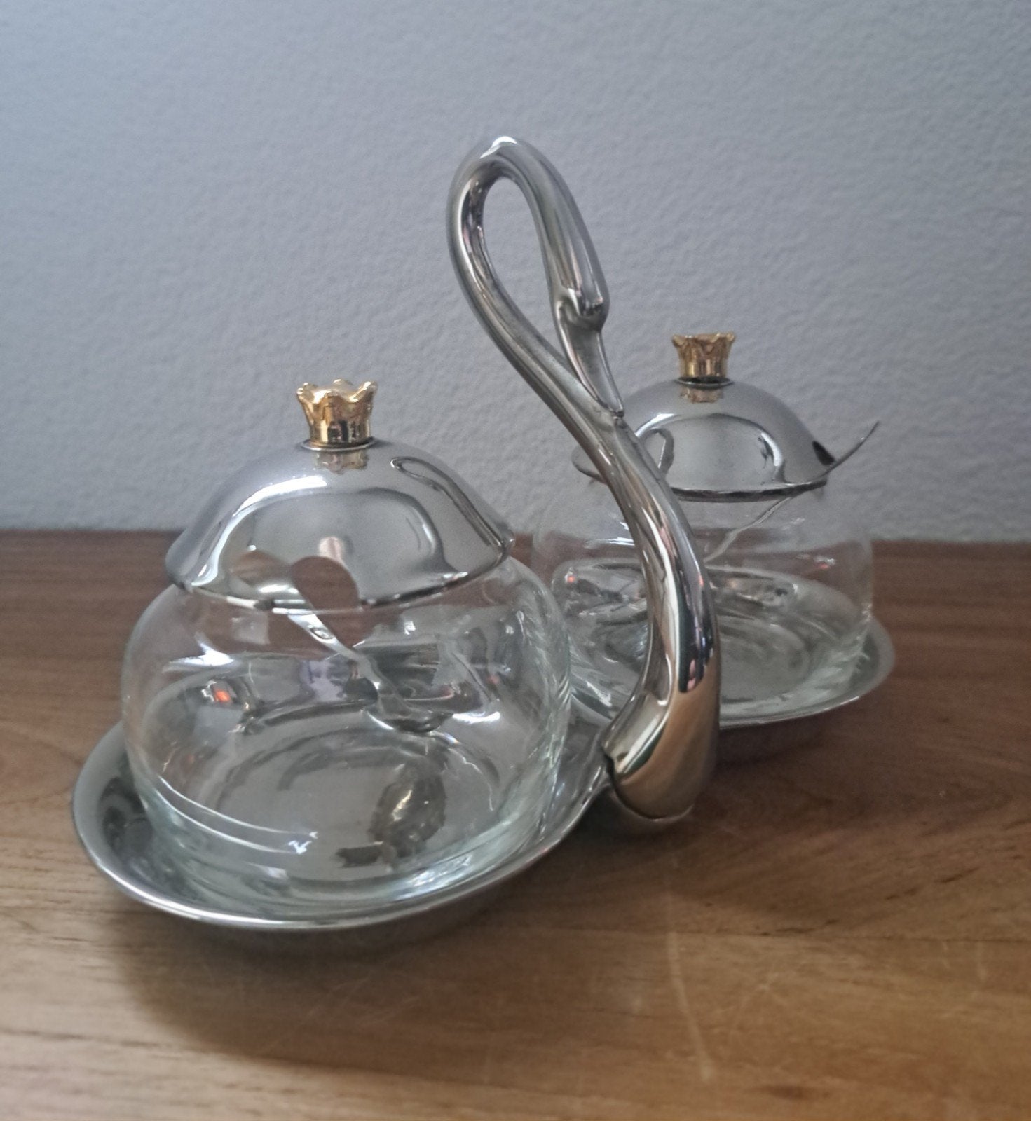 Vintage zilverkleurig zwaanvormig roomstel met glazen potjes, Ophalen of Verzenden
