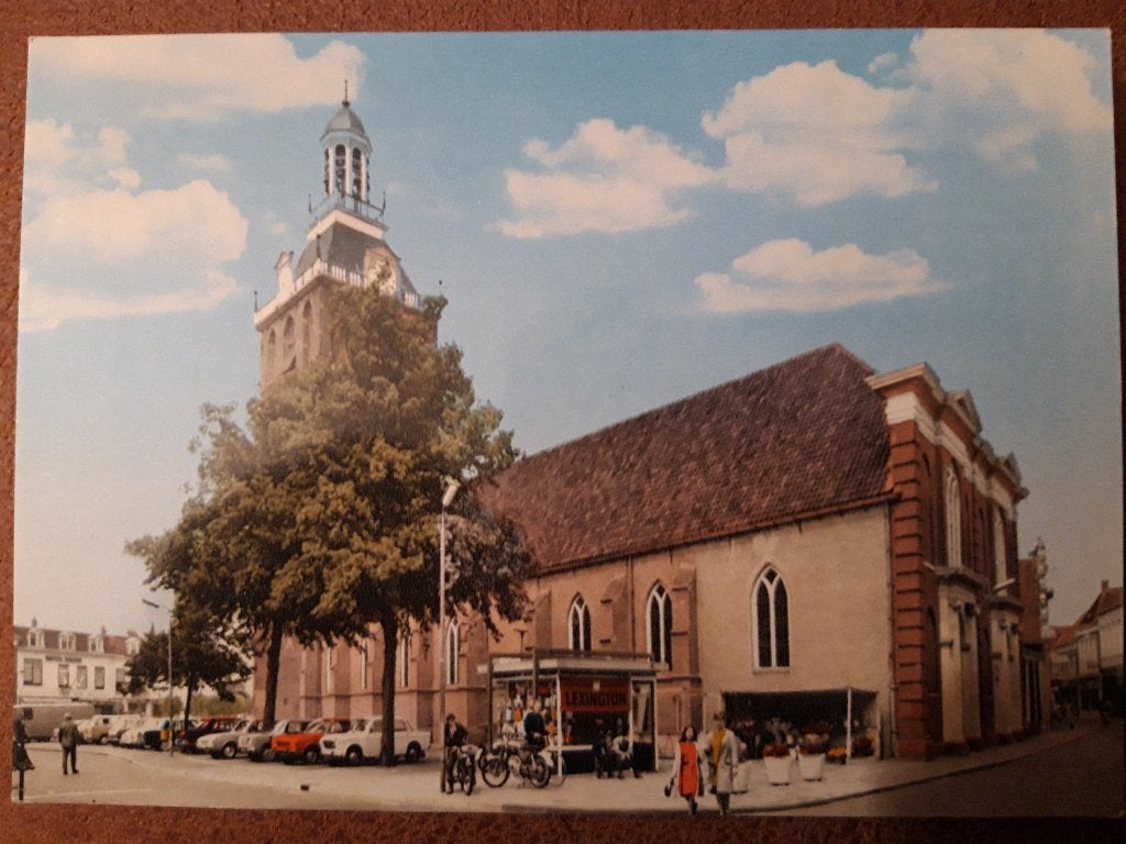 ansichtkaart Meppel, Ned.Herv. Kerk met auto's, Ophalen of Verzenden, 1960 tot 1980, Ongelopen, Drenthe