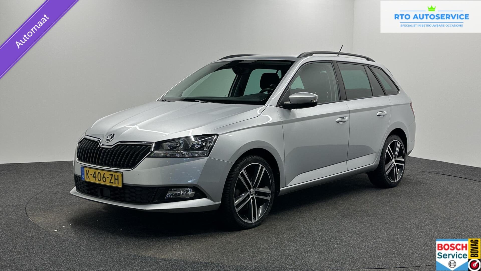 Skoda Fabia Combi 1.0 TSI Ambition AUTOMAAT TREKHAAK CARPLAY, Auto's, Stof, Euro 6, 95 pk, Met garantie (alle)