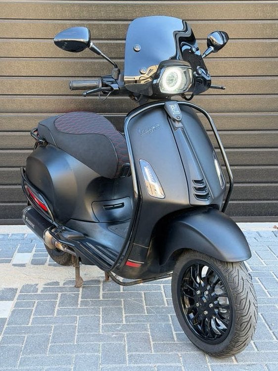 Vespa sprint 2021 e5 Malossi Akrapovic, Fietsen en Brommers, Vespa S, Ophalen of Verzenden, Zo goed als nieuw, Benzine