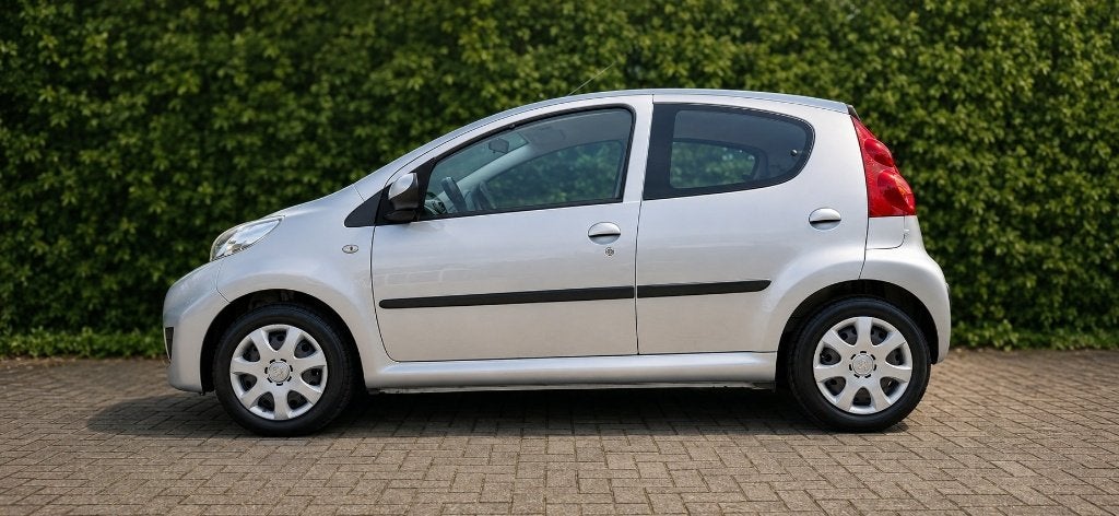 Peugeot 107 1.0 XR Airco | NAP | 93.754 km, Auto's, Peugeot, Voorwielaandrijving, Stof, Zwart, 4 stoelen