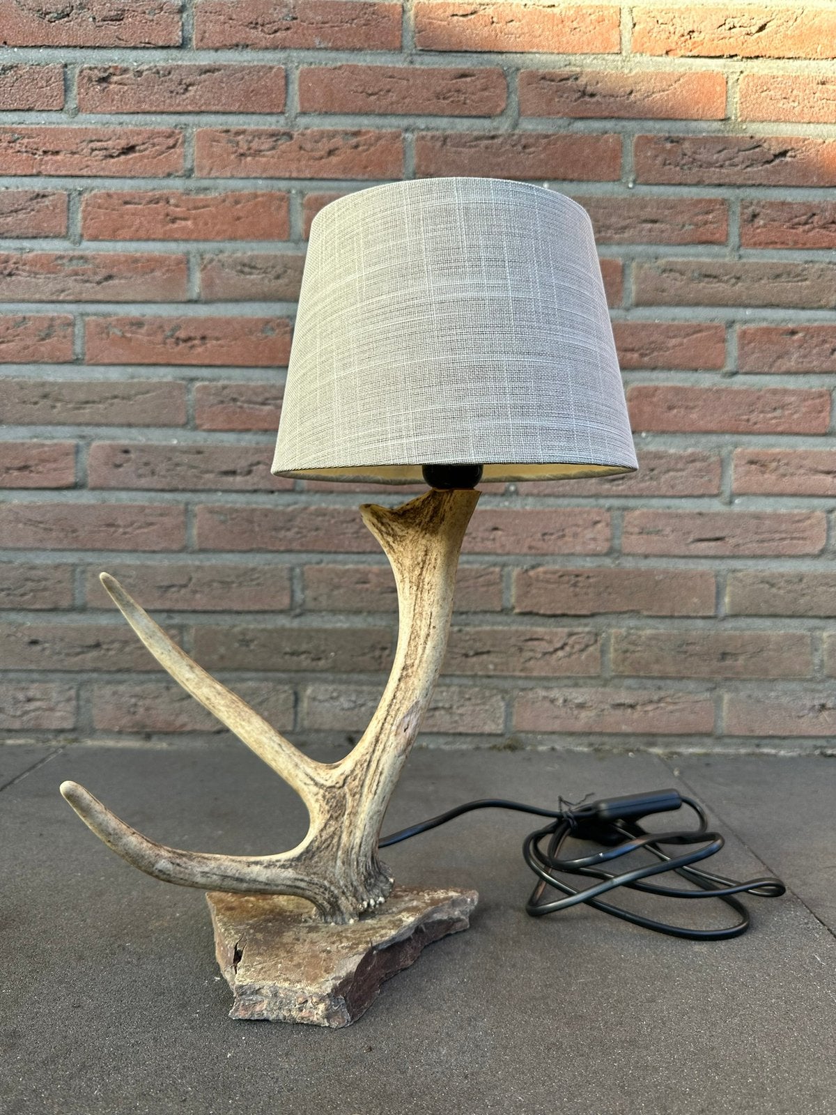 Geweilamp.schemerlamp.geweien.edelhert.damhert.tafellamp., Ophalen of Verzenden, Nieuw, Schemerlamp, Landelijk