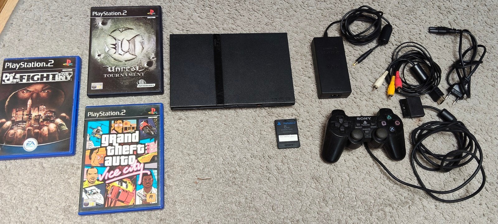 PlayStation 2 Slim Console met 3 Games en Accessoires, Spelcomputers en Games, Games | Sony PlayStation 2, Ophalen