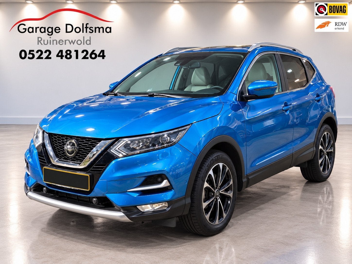 Nissan Qashqai 1.5 dCi Business Edition-NL auto-Leer-Pano-Tr, Auto's, Dealer onderhouden, 730 kg, Gebruikt, 4 cilinders
