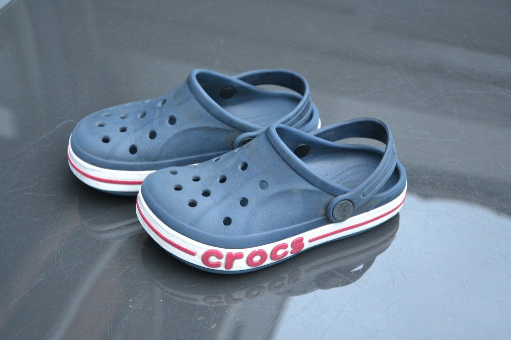 Crocs C12 = maat 29 30, Jongen of Meisje, Overige typen, Ophalen of Verzenden, Zo goed als nieuw