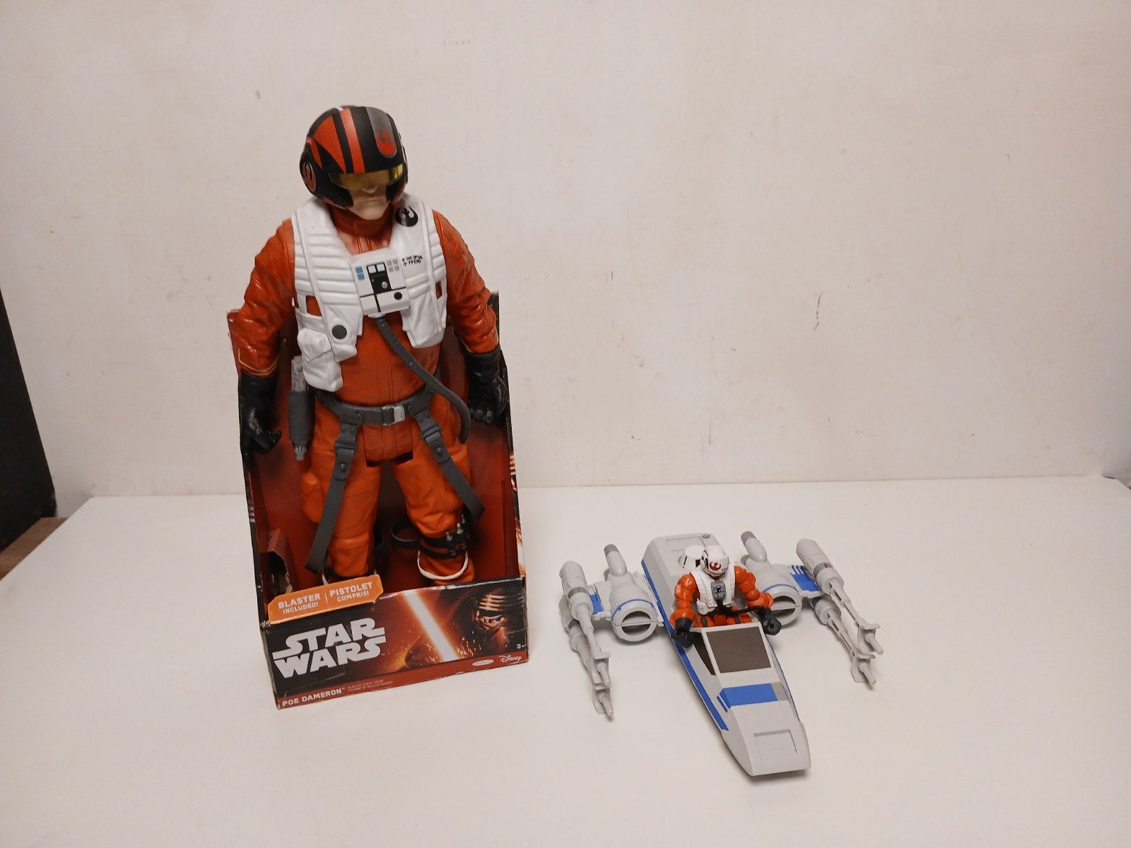 starwars grote pop poe dameron 45cm + the force awakens, Verzamelen, Star Wars, Ophalen of Verzenden, Zo goed als nieuw, Actiefiguurtje