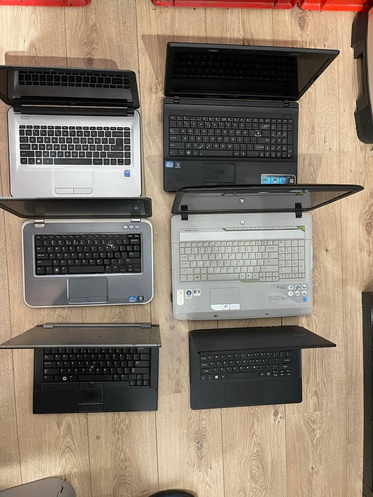12 laptops van o.a. HP, Acer,Dell, Asus….,verder niet getest, Computers en Software, Windows Laptops, Niet werkend, 15 inch, Onbekend