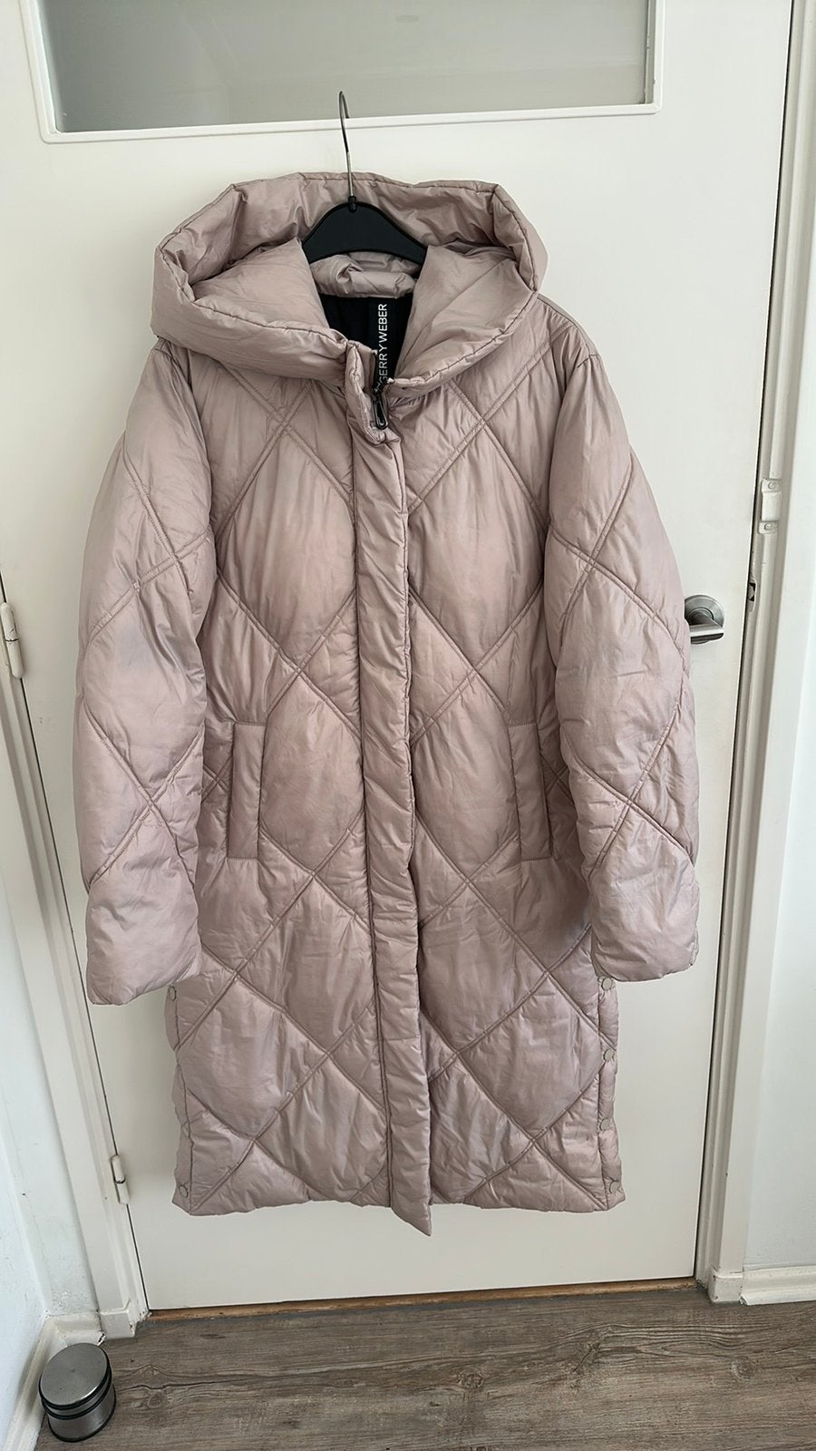 Winterjas Gerry Weber maat 40, Ophalen of Verzenden, Zo goed als nieuw, Maat 38/40 (M), Zwart