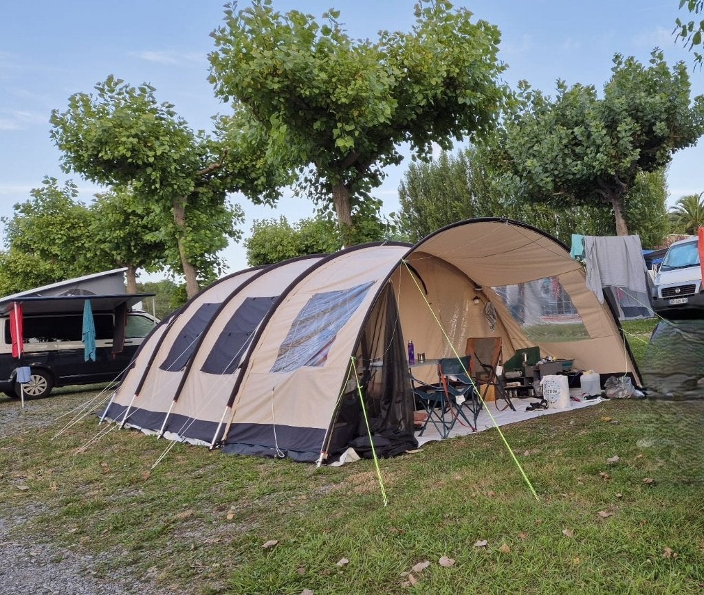 Oblink Familia 6, inritsbaar voorwand en gaaswand bij luifel, Caravans en Kamperen, Ophalen, Zo goed als nieuw, Tot en met 6