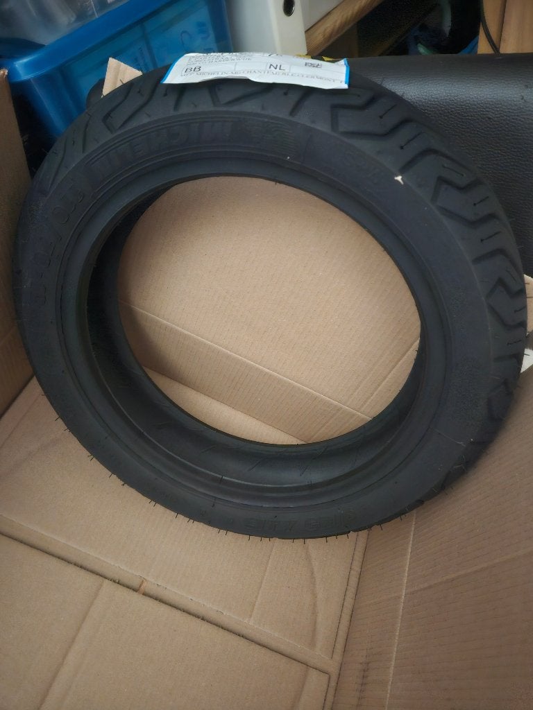 TE Koop Voorband scooter plus multie riem., Ophalen, Overige modellen, Maximaal 45 km/u, Nieuw