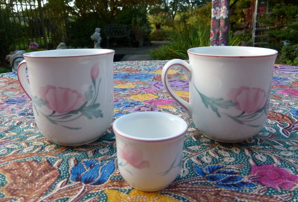 Villeroy & Boch Melody 4 Kandelaars + 2 Mokken + 1 Eierdop, Huis en Inrichting, Keuken | Servies, Villeroy & Boch, Nieuw, Ophalen of Verzenden