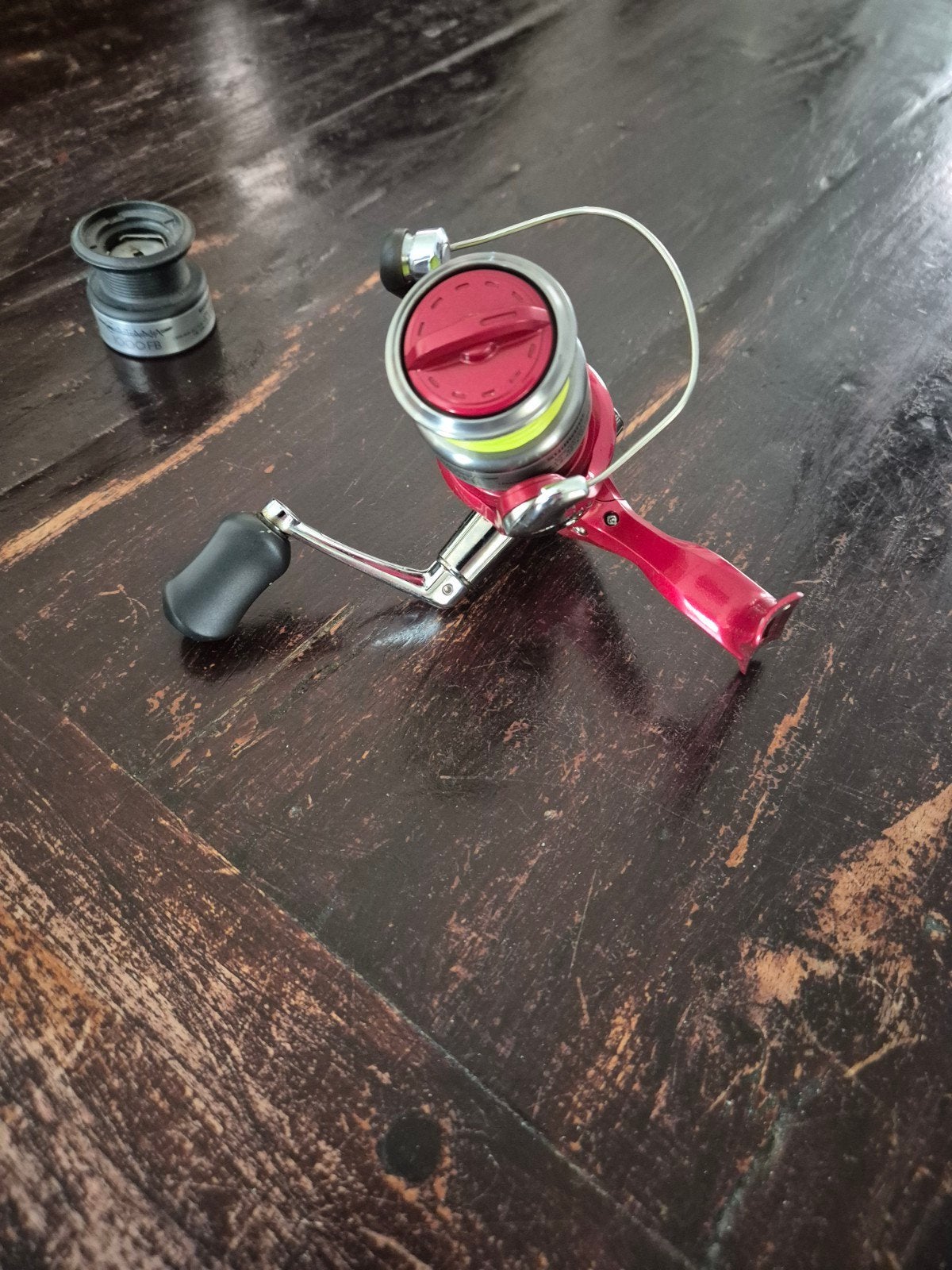 Shimano Catana 1000FB. spinmolen, Catana, Ophalen of Verzenden, Zo goed als nieuw, 1000FD
