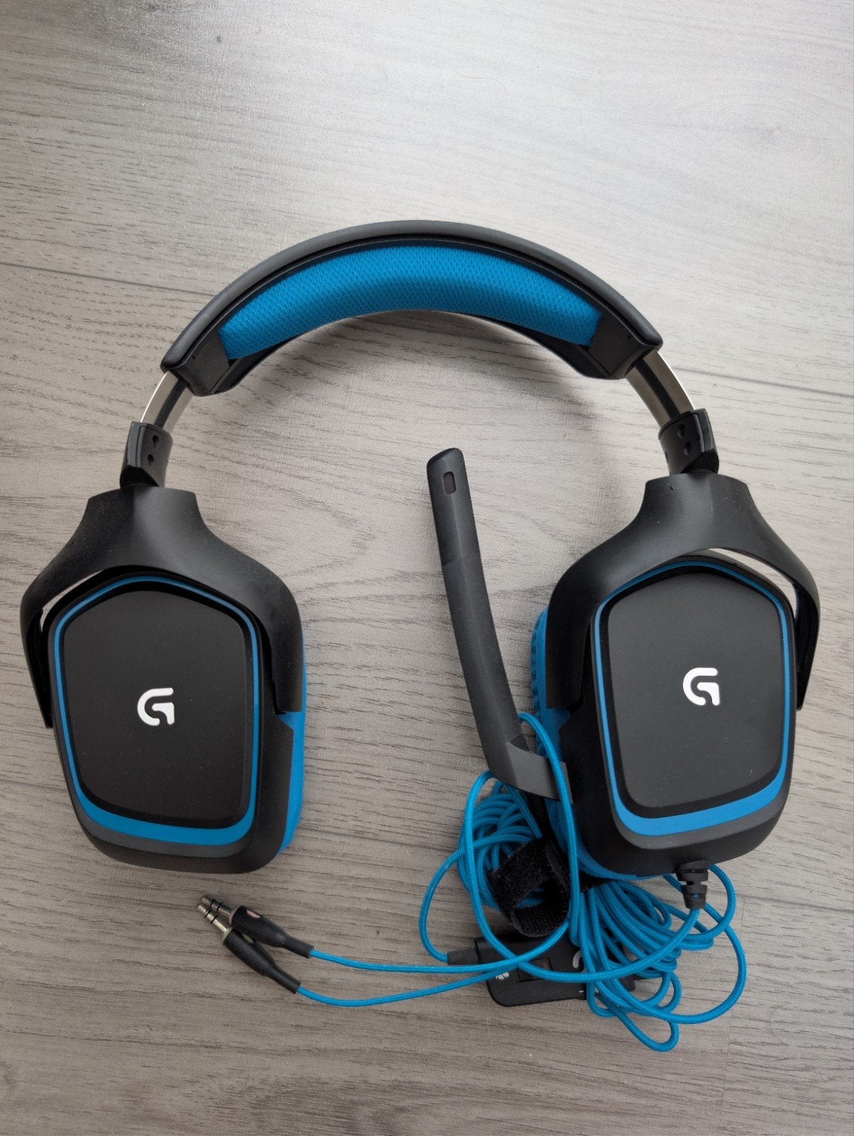 Aangeboden Logitech G430 Gaming Headset als nieuw!, Ophalen of Verzenden, Zo goed als nieuw, Overige merken